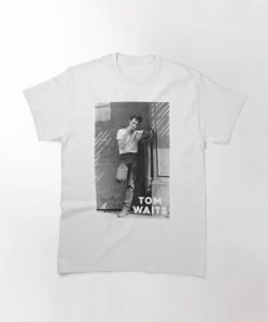 Maya Hawke TV-Series Stranger Things S05 Robin Buckley White Graphic Tee